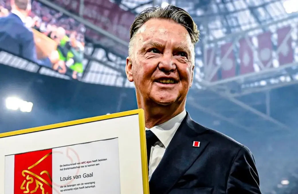 louis van gaal latih timnas indonesia