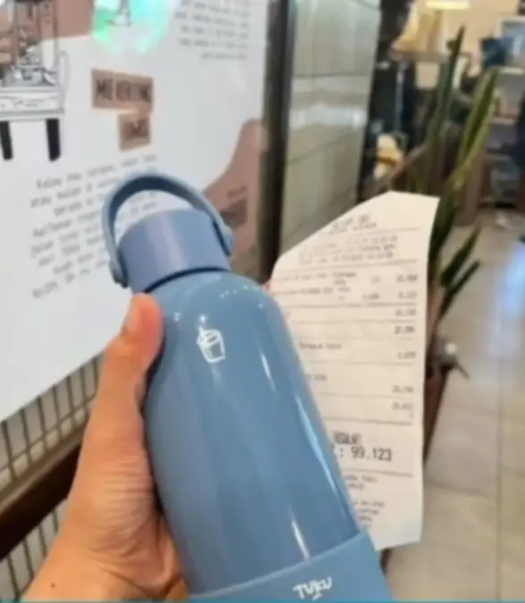 Viral Tumbler Tuku Tertinggal di KRL yang bikin heboh, inilah Harga Tumbler Tuku ilustrasi tumbler stainless handle Tuku